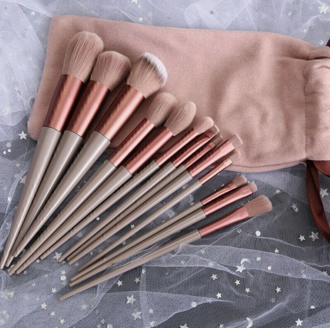 13PCS Professional Makeup Brush Set with Bag – Soft Foundation, Eyeshadow, Blush & Beauty Brushes for Women